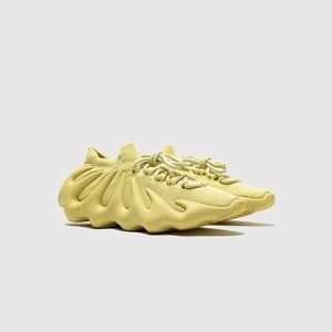 Yeezy 450 Sulfur Size 11